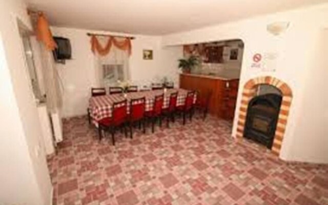 Leyla Guesthouse Romania