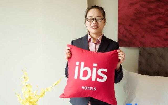 Ibis Xian Xingqing Palace Park Hotel