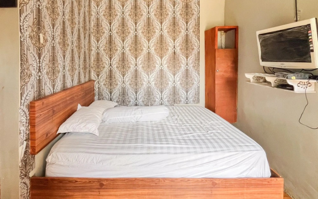 Graha Dirham Mitra RedDoorz – Guest Rooms – Sekayu