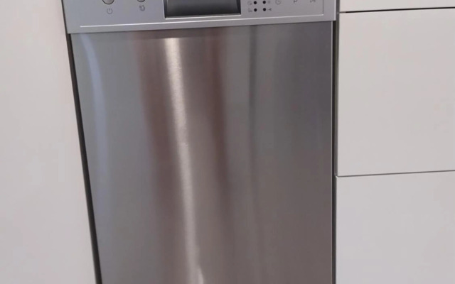 Palm Cove Beach Retreat - 1st Floor