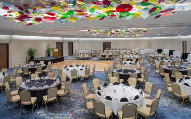 Waikiki Beach Marriott Resort & Spa