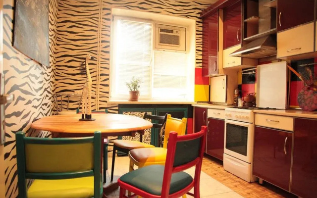 Zebra Hostel & Tours