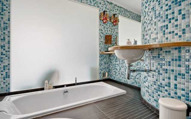 Converted Warehouse 1 bed apt in Clerkenwell
