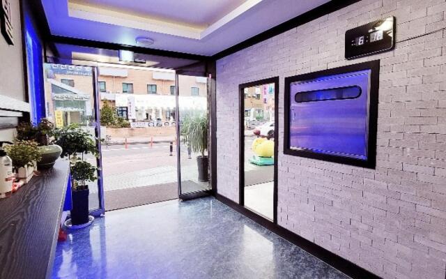 Boryeong Paradise Pension Motel