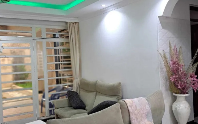 Lux suites Utawala Family House