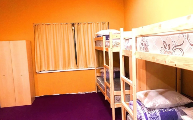 Apelsin Hostel Almaty