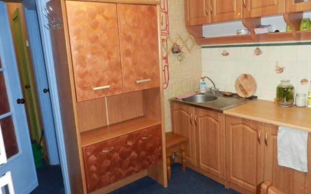 YourHostel Club