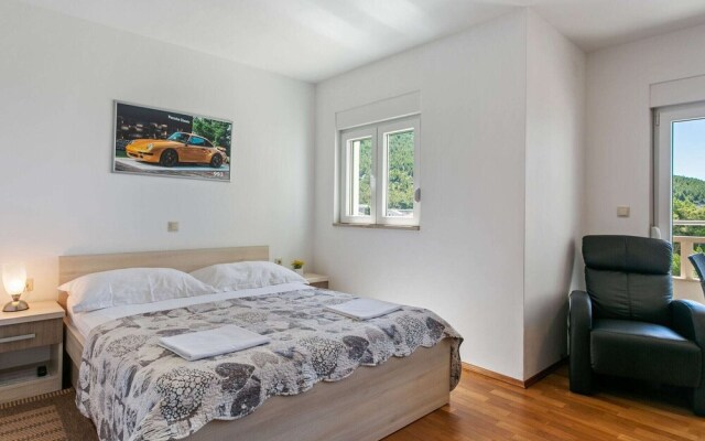 Contemporary Apartment in Drvenik With Balcony