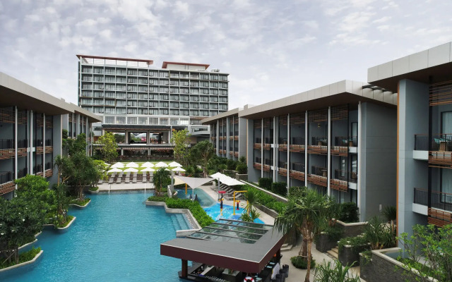 Renaissance Pattaya Resort & Spa