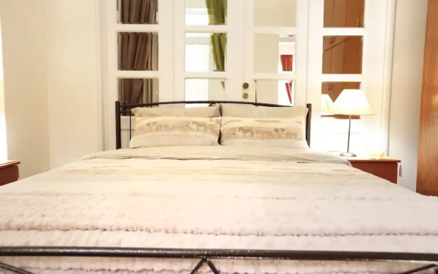 Residence Of Kanella