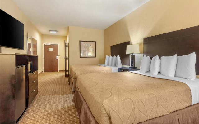 Best Western Bastrop Pines Inn
