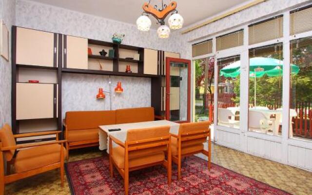 Holiday Home Balaton H351