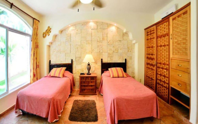 4 Br Villa - Casa Rebeka Playacar I - Dlp 21875
