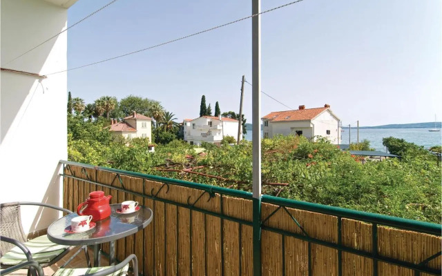Apartment Kastel Kambelovac 10