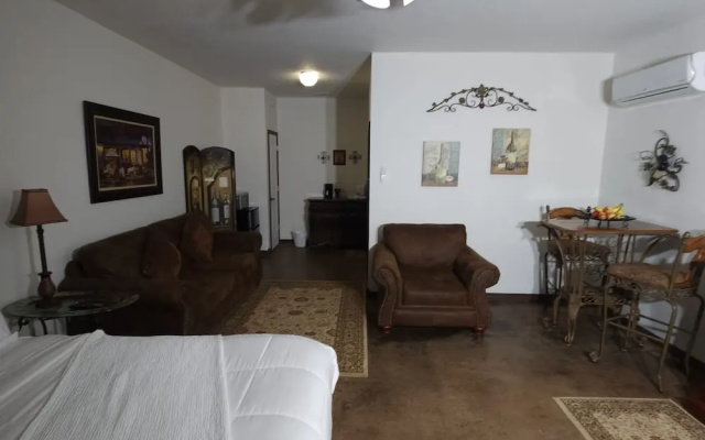 Unit 3 Champagne Terminal Stylish Stay