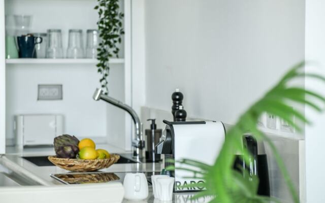 Opulent Ease 2BR Apt in Midtown