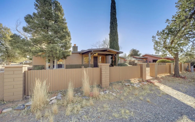 Near Hiking & Golfing: Sedona Home w/ Patio!