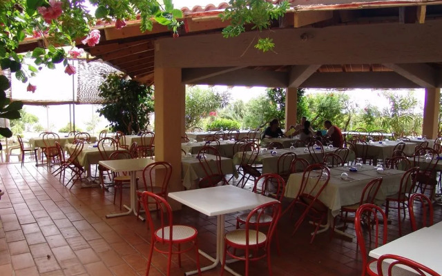 Camping Porto Corallo
