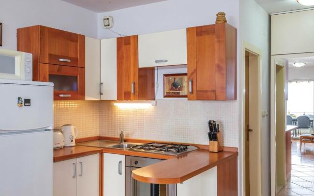 Awesome Home in Brela With Wifi and 2 Bedrooms