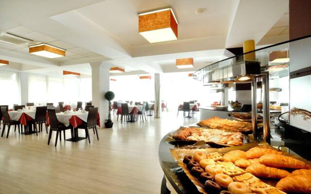 Evenia President Hotel
