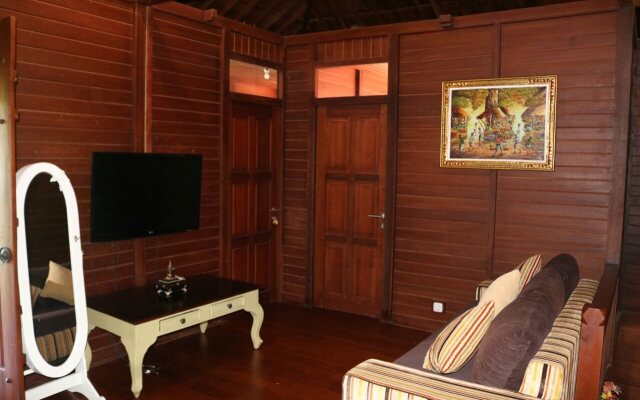 Nadya Homestay