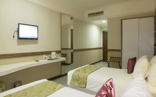 Amarelo Hotel Solo