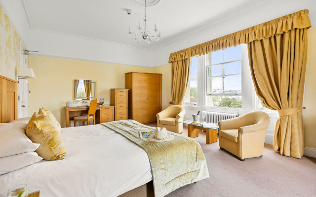The Falmouth Hotel