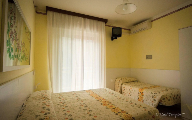 Hotel Tampico