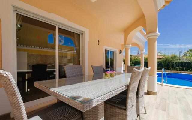 Casa Vista Mar für 8 Personen mit Pool