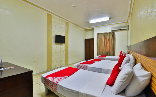 OYO 429 Hamsat Taiba Hotel