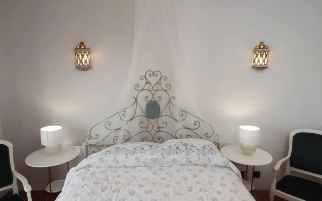 Beautiful Villa in Praia da Salema max 6 People