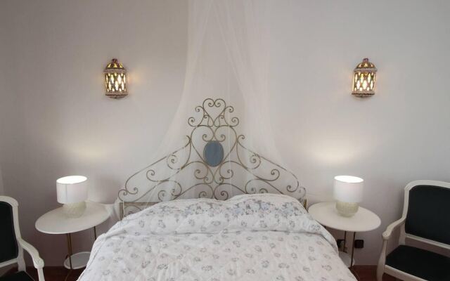 Beautiful Villa in Praia da Salema max 6 People