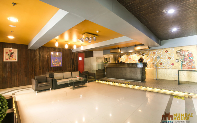 Hotel Mumbai House
