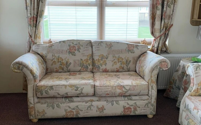 Remarkable 2-bed Caravan in Ingoldmells