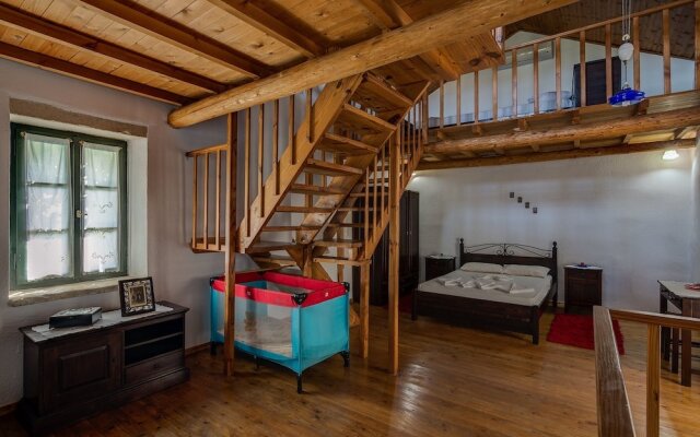 Ideal for family, small village close to beaches