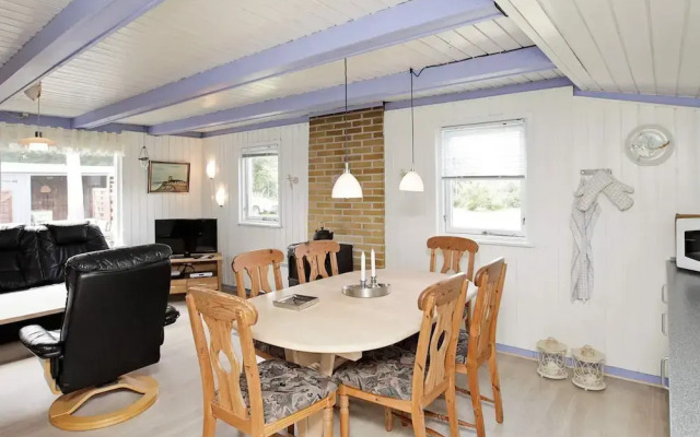 6 Person Holiday Home in Lokken-by Traum