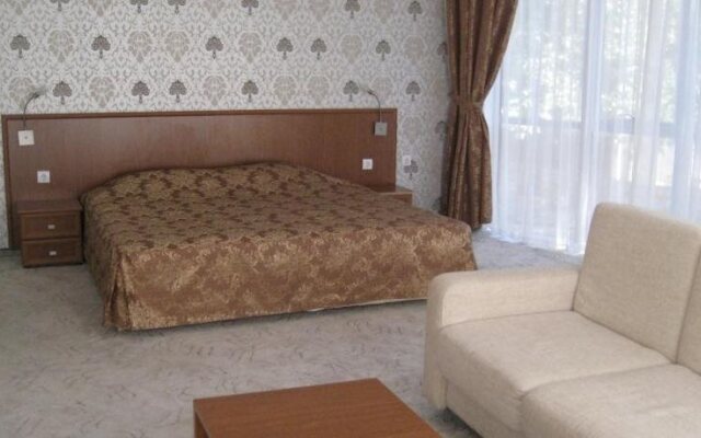 Elegance Hotel Asenovgard