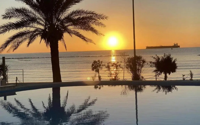 Lenios Beach Hotel