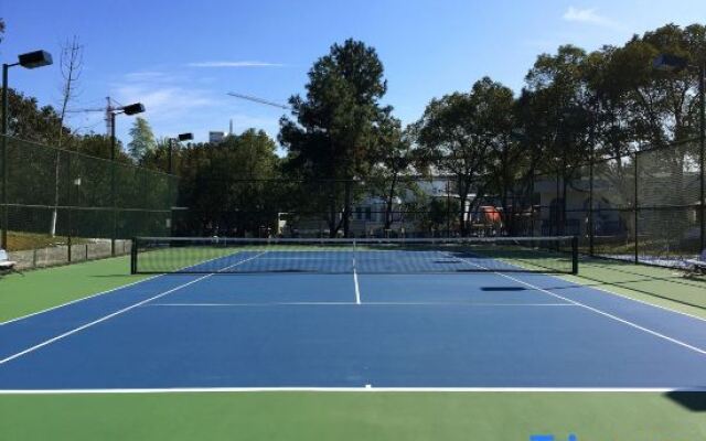 Riverside Garden Holiday Hotel