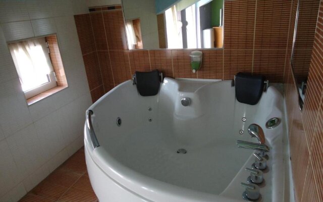 Dionis Hotel