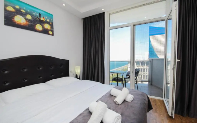 Sea to sky beachfront studio apartment with stunning sea views in Batumi - Apartment in باطومي - Photo 3