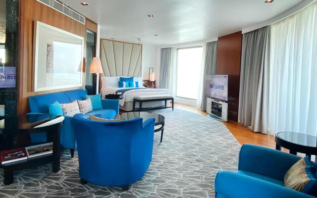 InterContinental Marine Drive Mumbai by IHG