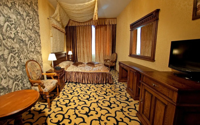 Kupava Deluxe Hotel