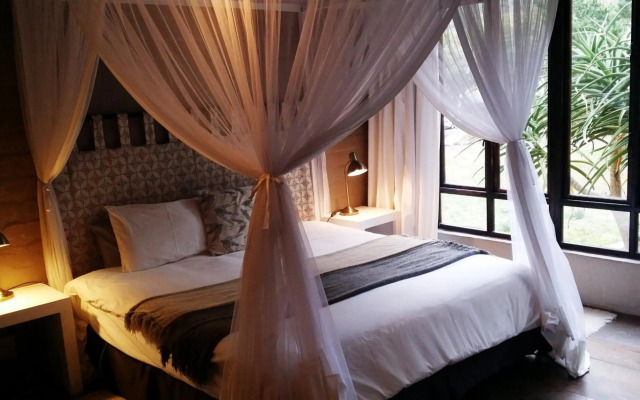 Hornbill House