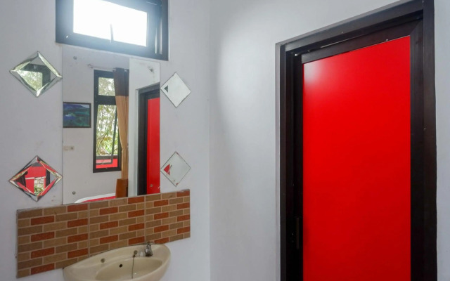 OYO 2718 Backpacker's Homestay Jlegong