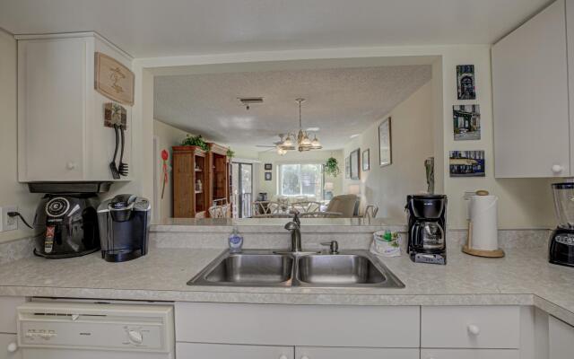 Anna Maria Island Beach Bay Breeze