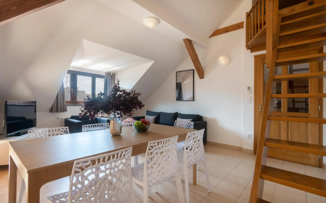 Bohemian Dreams Apartments and Suites