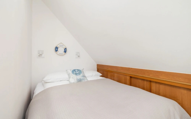 Promenada Apartment Mielno by Renters