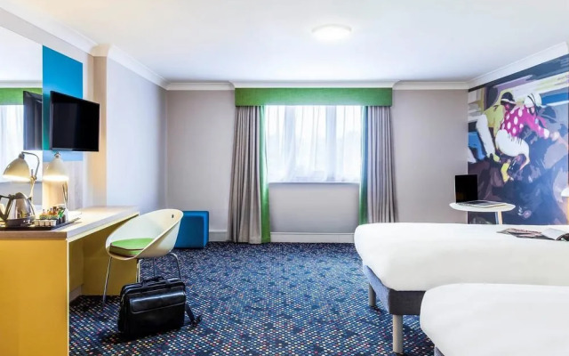 Travelodge Reading Oxford Road