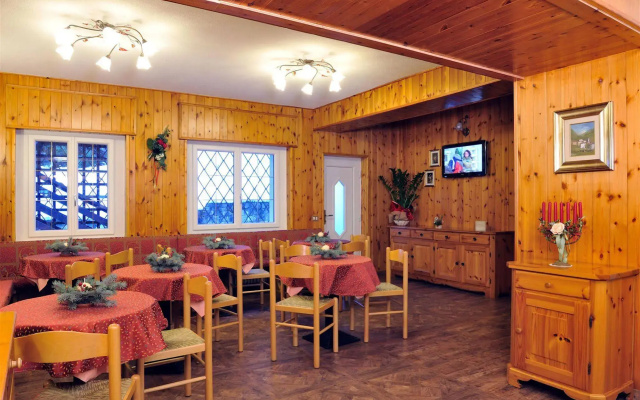 Parkhotel Bellevue